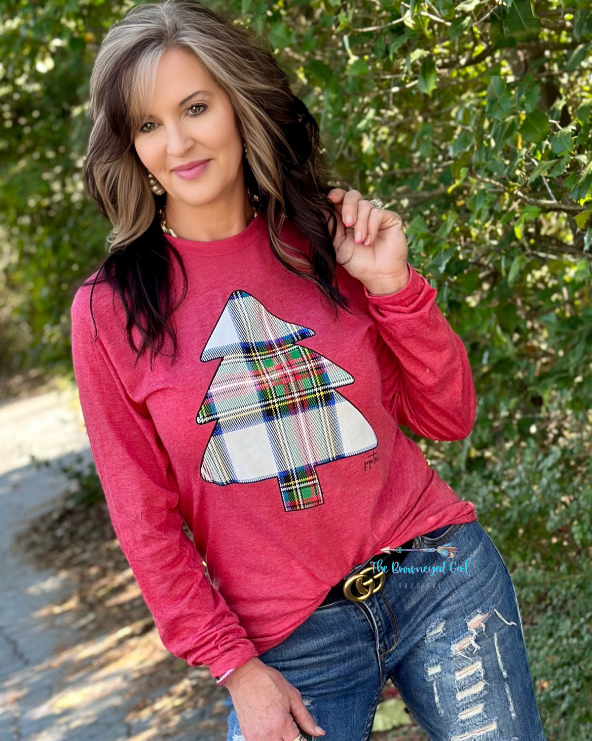 Plaid Christmas Tree Long Sleeve Tee | TheBrownEyedGirl Boutique