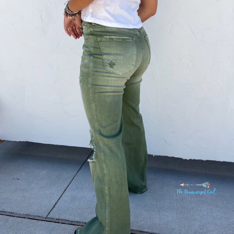 Blakeley Colored Distressed Jeans | TheBrownEyedGirl Boutique