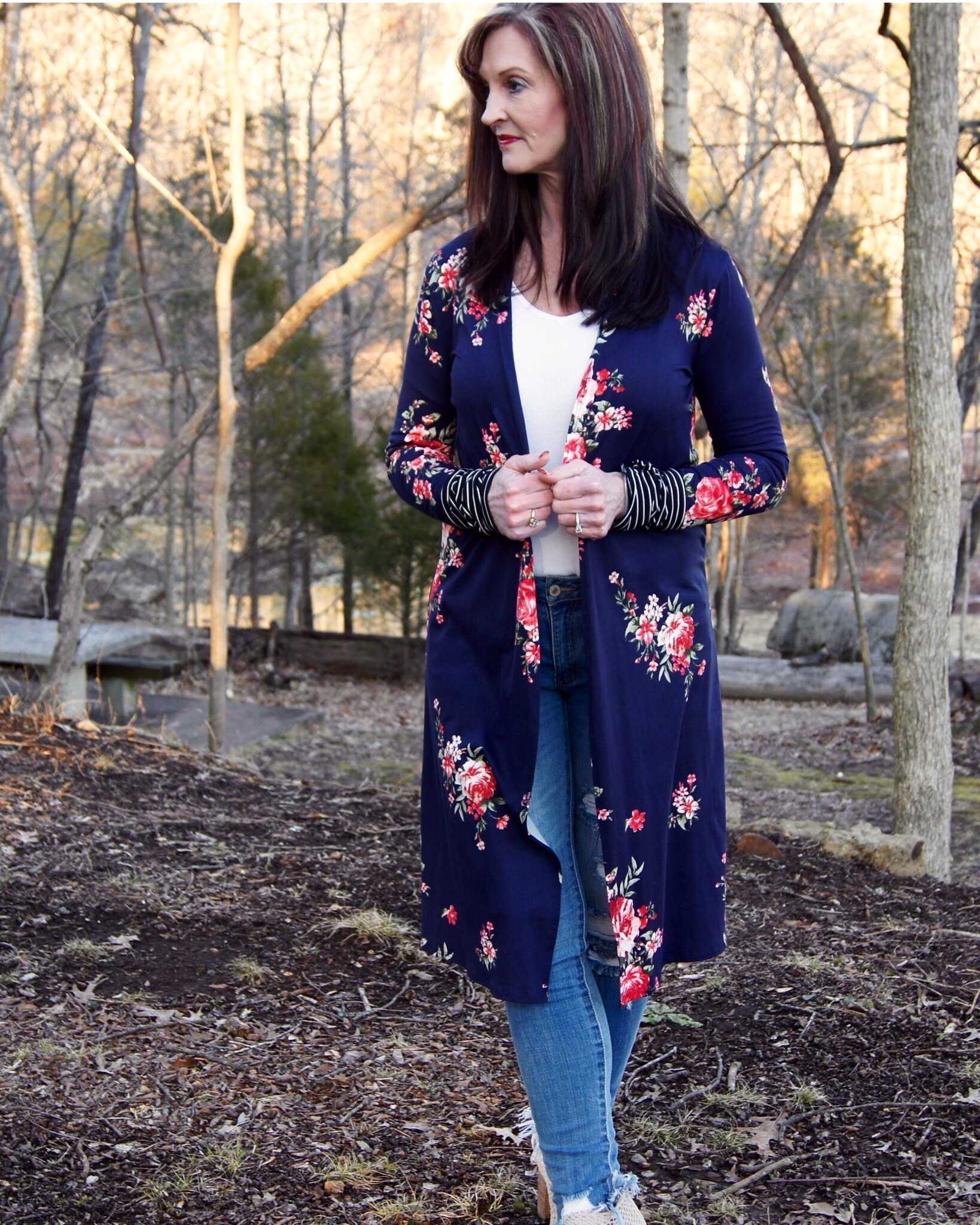 Whitney Floral Thumb Hole Cardigan - TheBrownEyedGirl Boutique