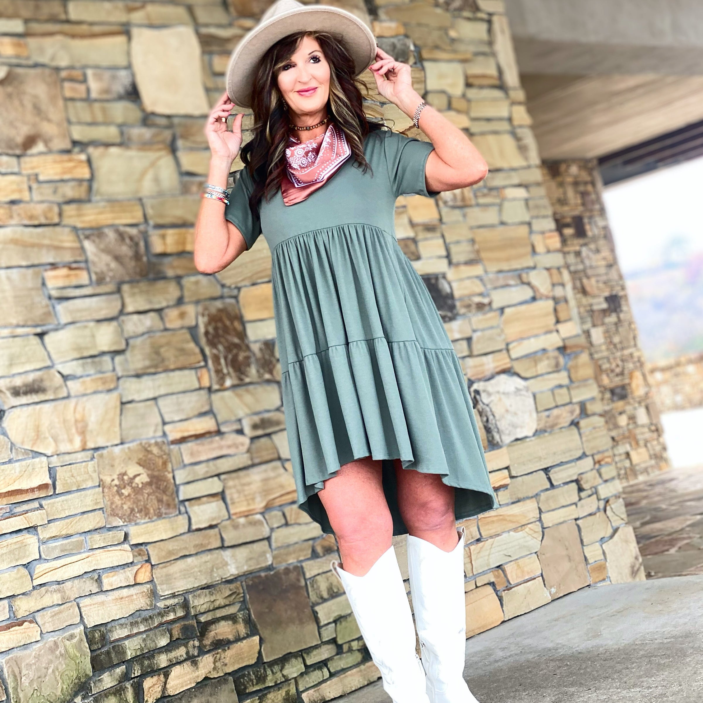Stormi Ribbed Dress | TheBrownEyedGirl Boutique