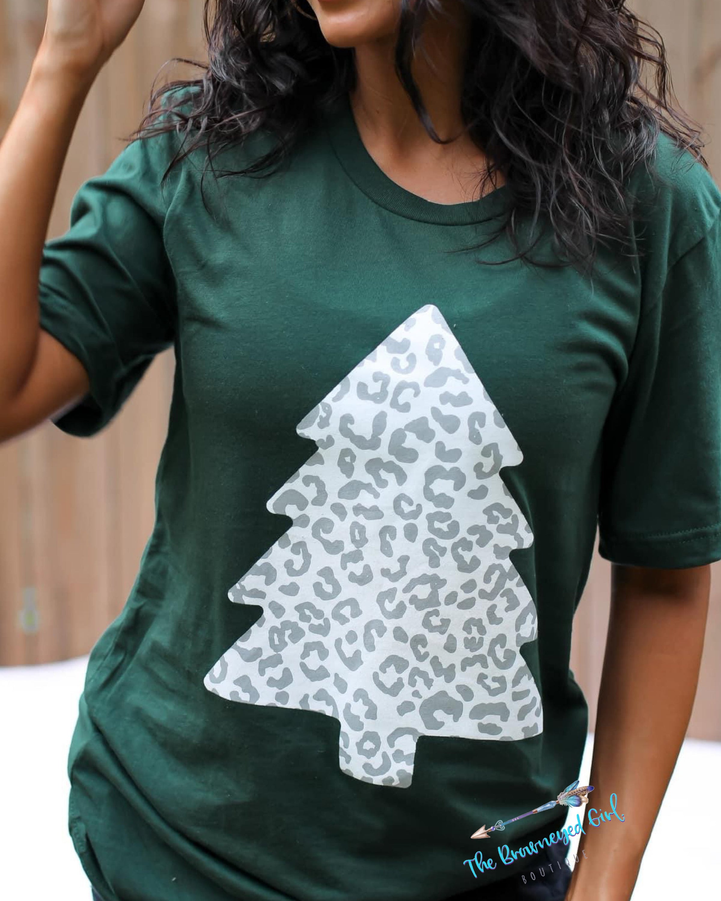 Snow Leopard Christmas Tee | TheBrownEyedGirl Boutique
