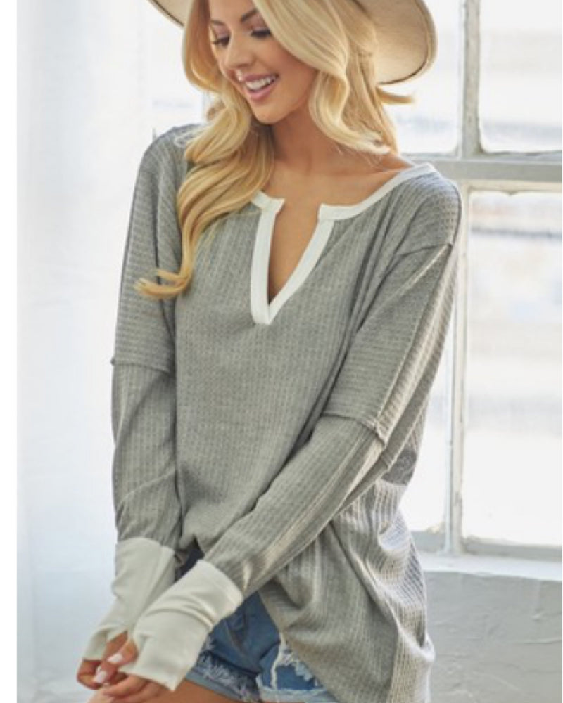 Heather Grey V-neck Waffle Knit | TheBrownEyedGirl Boutique