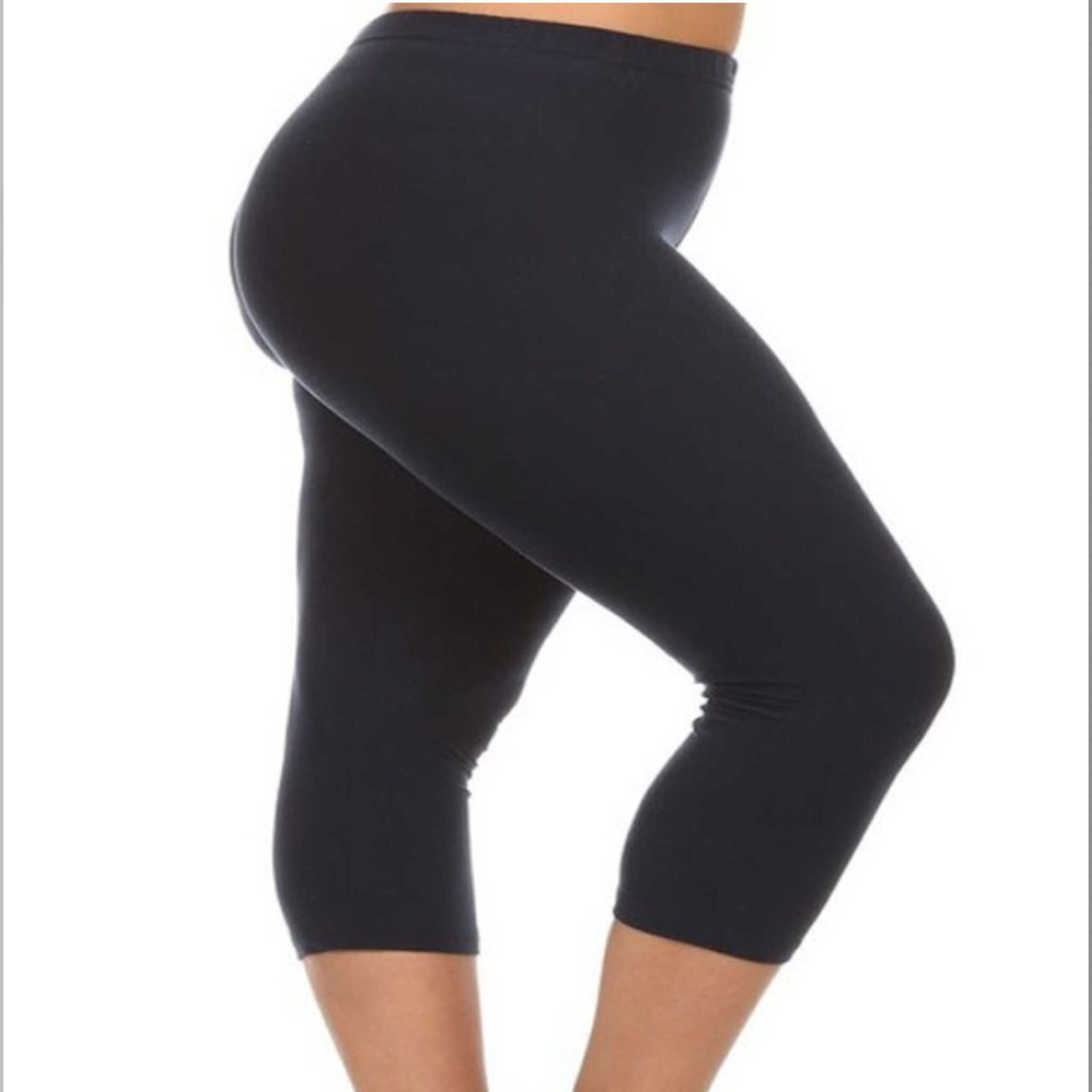 Capri Seem less Plus Size Leggings - TheBrownEyedGirl Boutique