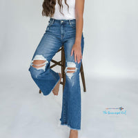 Blakeley Distressed Jeans | TheBrownEyedGirl Boutique