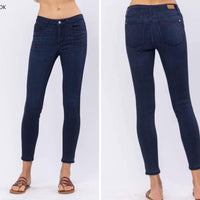 Judy Blue Non Distressed Mid Rise Skinny Jeans